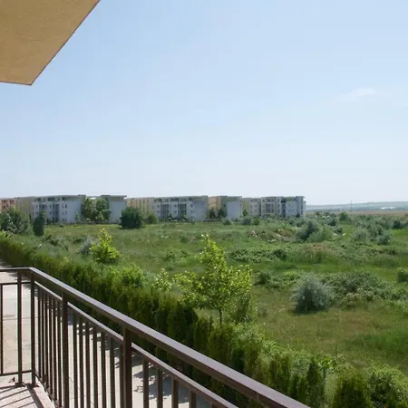 Eds Bulgarian Sunny Dreams Апартамент